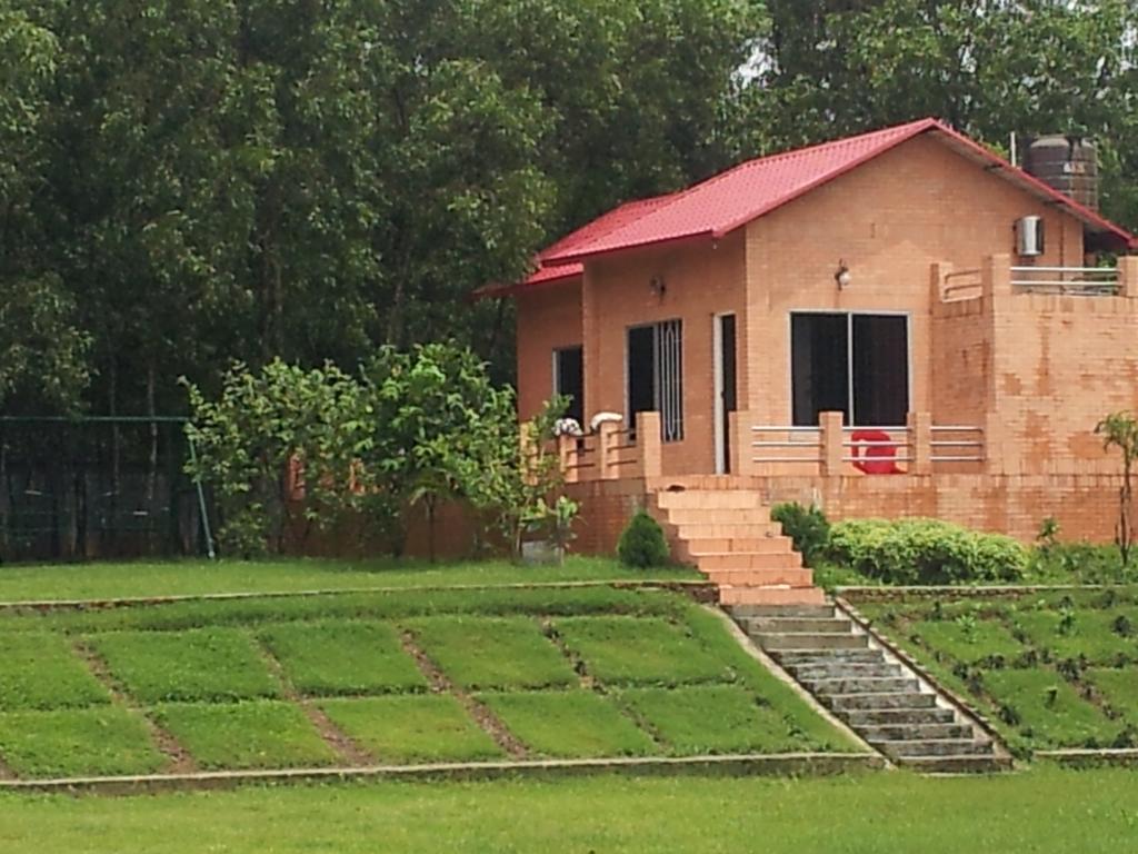 আরশিনগর হলিডে রিসোর্ট