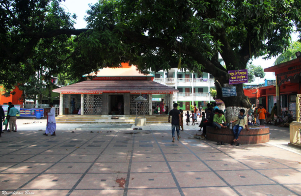 বারদী লোকনাথ আশ্রম