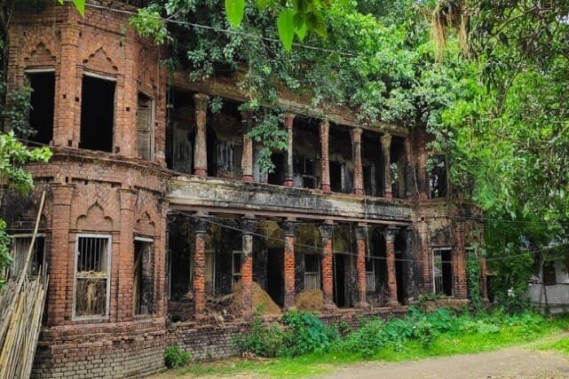 গিরীশ চন্দ্র সেনের বাড়ি