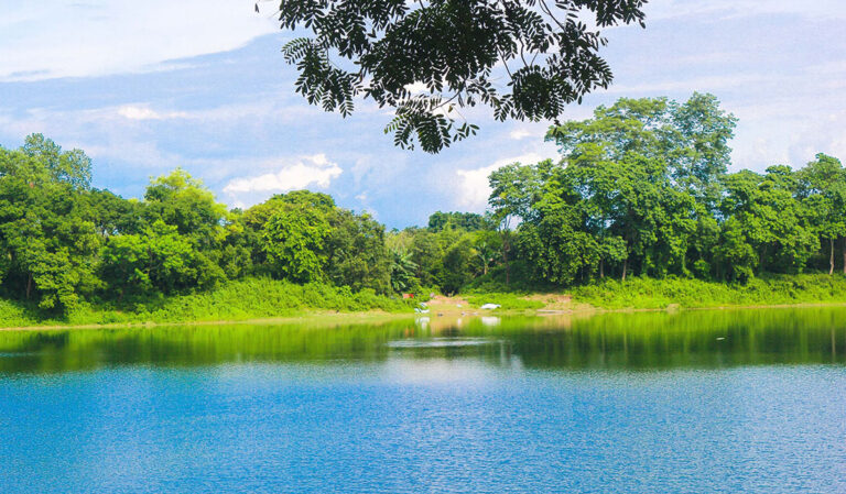 মহিষারের দিগম্বরী দীঘি