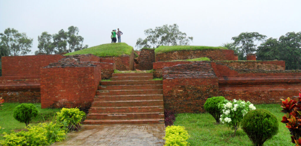 ময়নামতি জাদুঘর