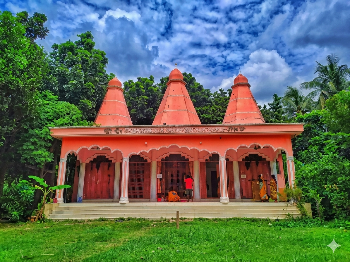 প্রাচীন স্থাপত্যশৈলীতে নির্মিত সিদ্ধেশ্বরী মঠ